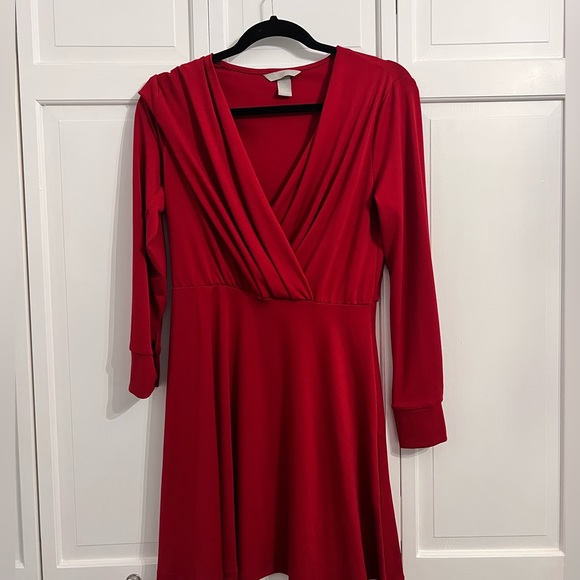 Red Long Sleeve Mini Dress - Picture 2 of 4